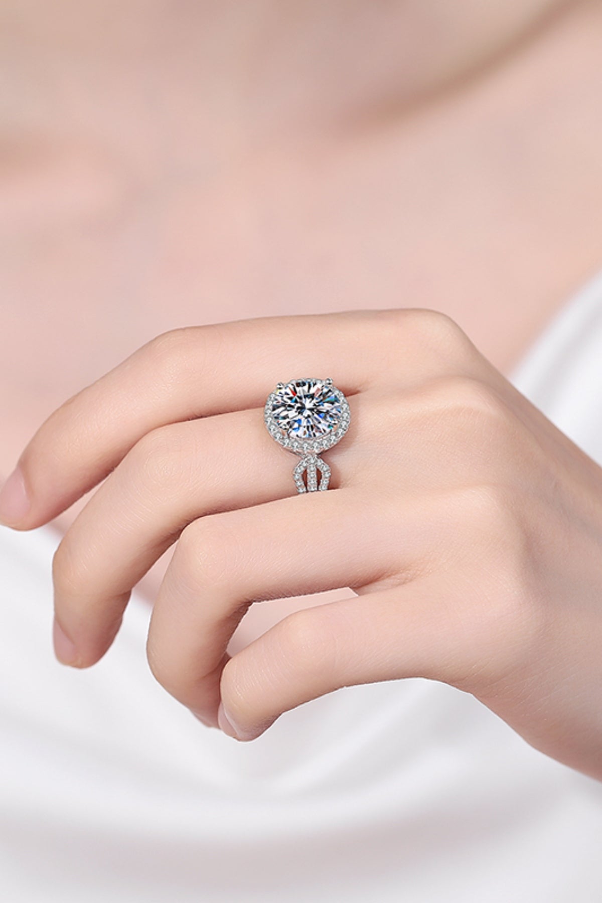 Fine Moissanite Jewelry