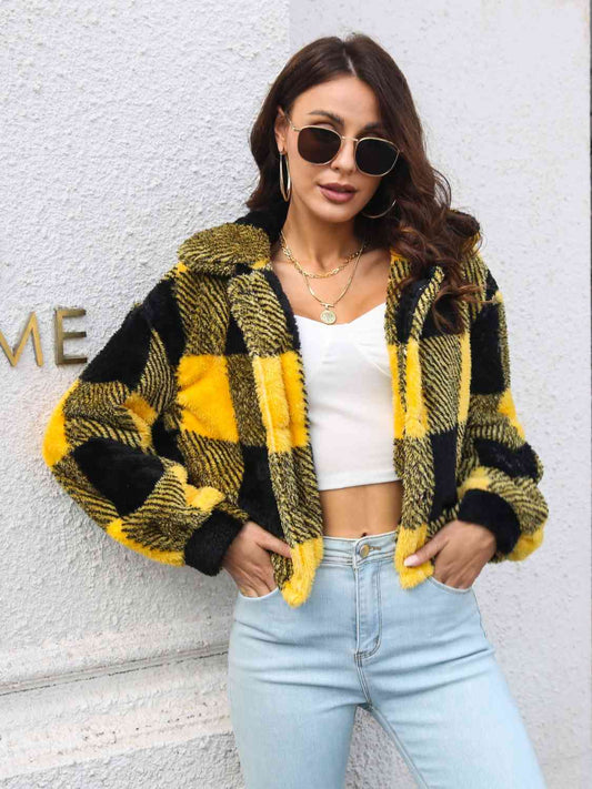 Plaid Dropped Shoulder Buttoned Jacket